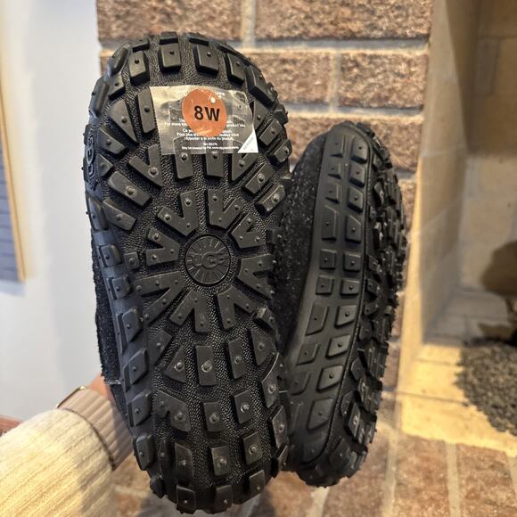 UGG Venture Daze Ultra Mini Black Men's Size 7/ Women’s 8 Boots 1158200 - Picture 16 of 16